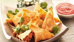 SAMOSAS-1050x600